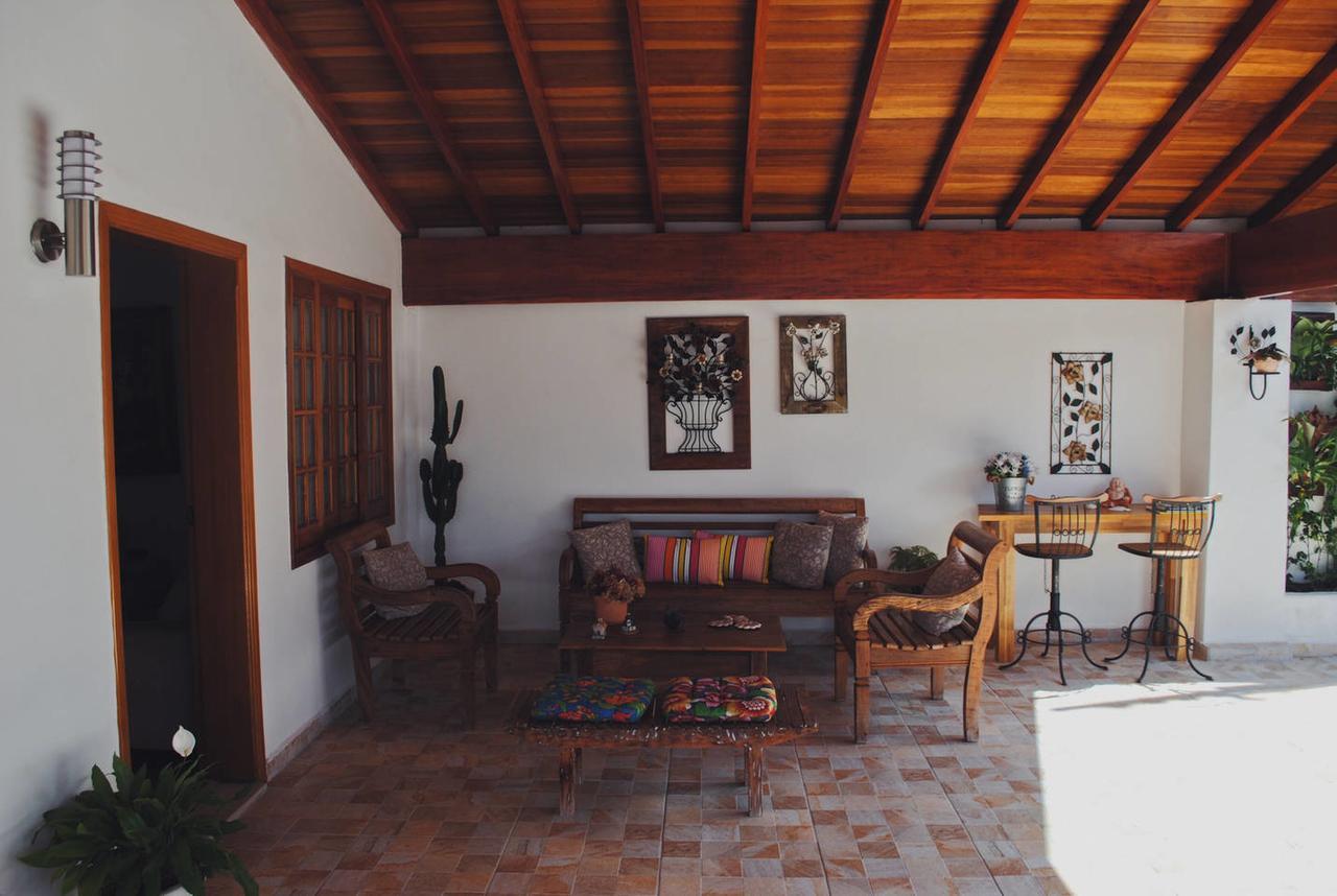 Poços de Caldas Corona Hostel מראה חיצוני תמונה